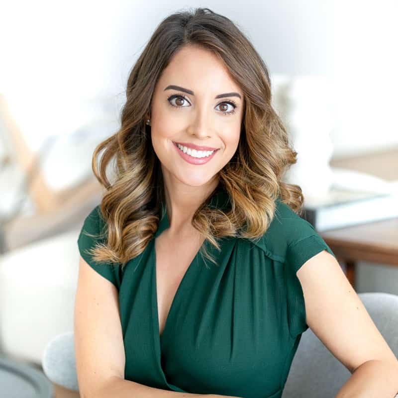 Amanda Salazar Acme Real Estate Florida