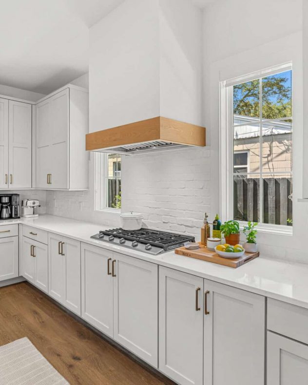 17-web-or-mls-721-golfview-st