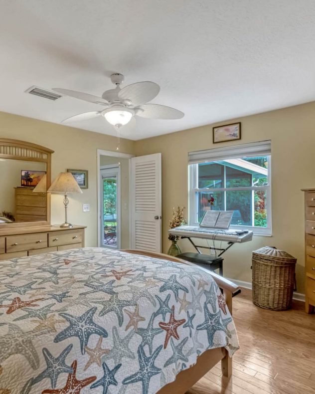 1747-w-shores-rd-melbourne-fl-32935---11