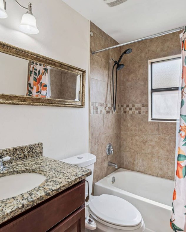 21-web-or-mls-596_Swallow_Ct__Apopka__FL_32712_A7402056